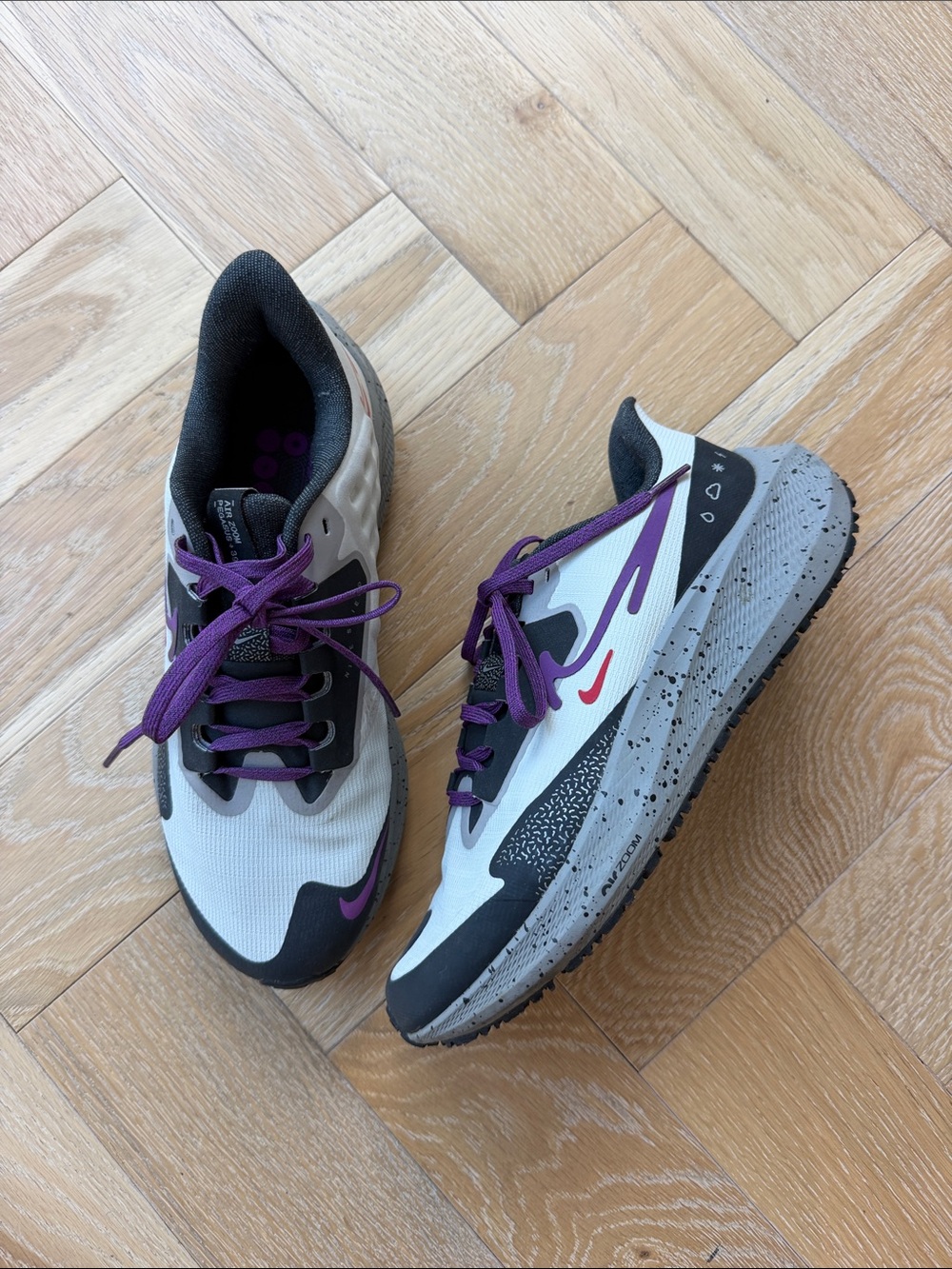 Nike Women’s Running Shoes - Grey with Purple Accents